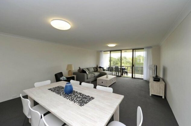 The Dunes 15 - Fingal Bay - Photo2