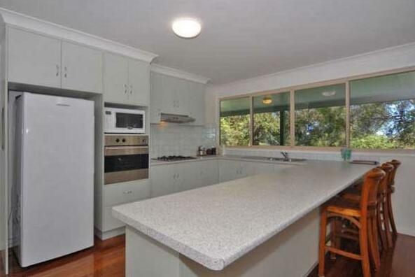 Eliza Palms Apartments - Photo3