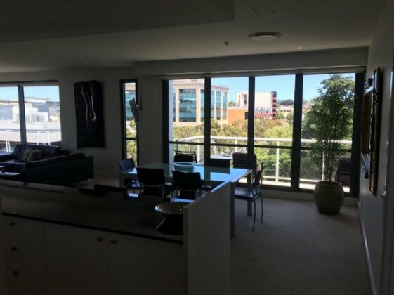 Geelong Waterfront Penthouse Apartment - Photo2