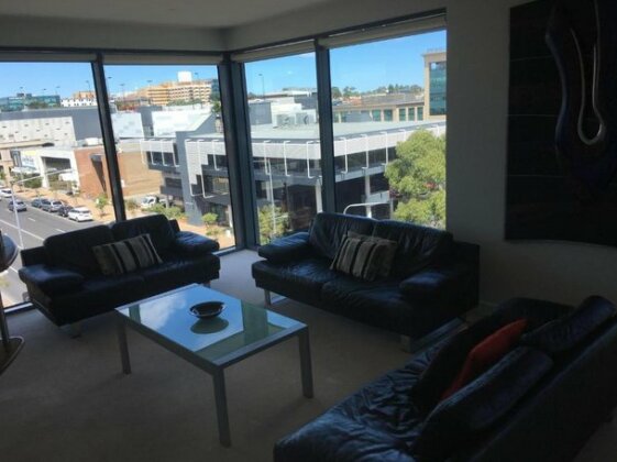 Geelong Waterfront Penthouse Apartment - Photo3