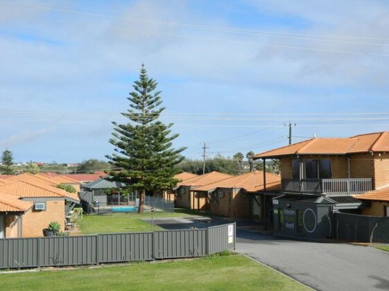 Geraldton's Ocean West Holiday Units & Short Stay Accommodation