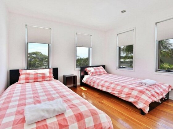 Palm Oasis - family friendly accommodation just a short walk to werri beach - Photo4