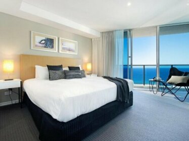 2 Bedroom Ocean View 27 Floors Above H-Residences