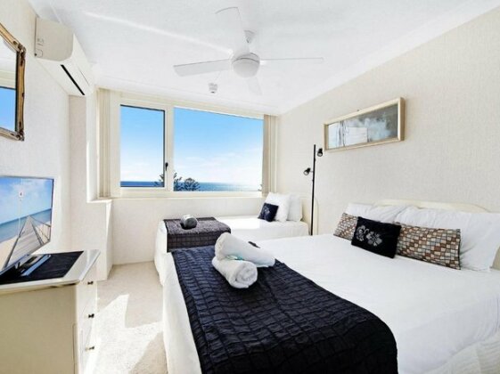 Burleigh Heads Private 2 Bed Ocean View - Photo3