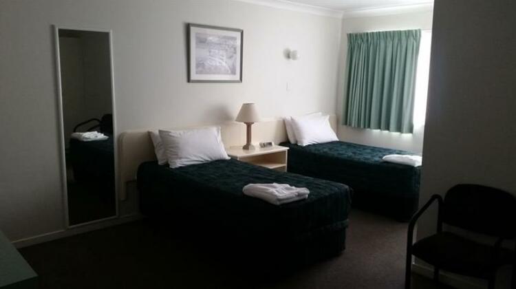 Earls Court Motel & Apartments - Photo5