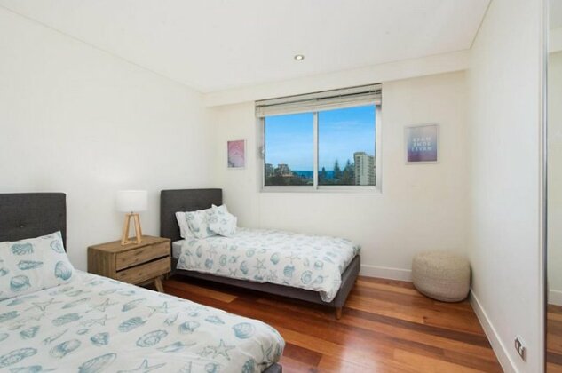 Eden Apartments Unit 801 - Modern 2 bedroom apartment close to the beach with Wi-Fi - Photo5