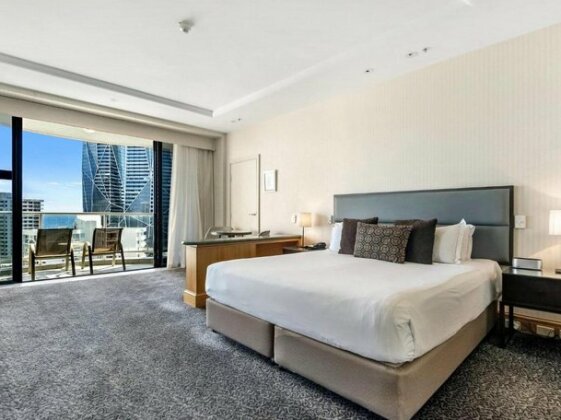 Gold Tower in Crowne Surfers Paradise - 1020