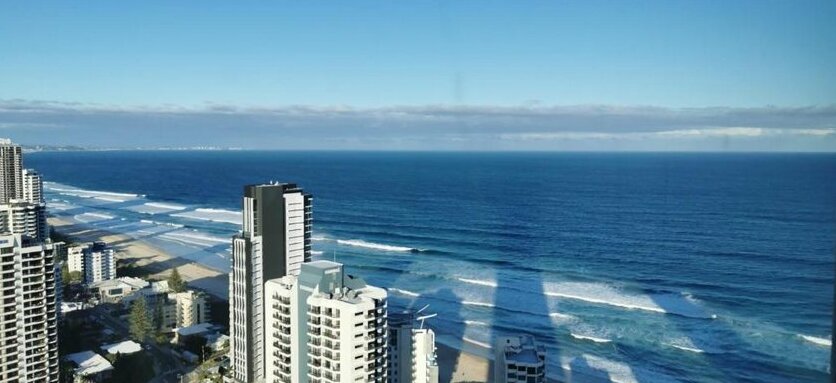 Luxury 3 Bedroom in heart of Surfers Paradise - Photo3