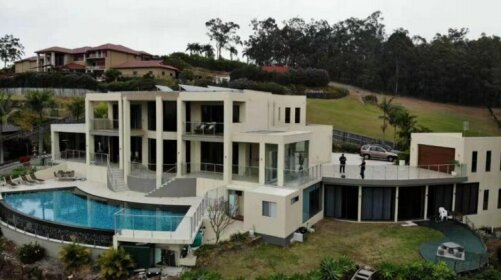 Luxury Villa in the Gold Coast