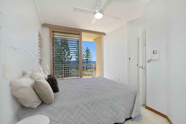 Orion Unit 7 - Luxury Apartment overlooking Snapper Rocks - Photo3