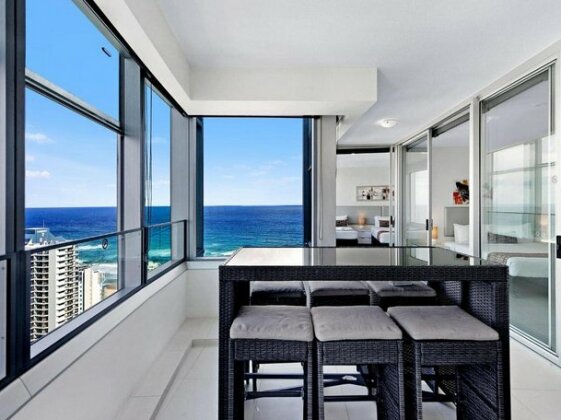 Private 2 Bed Ocean View in Q Surfers Paradise - Photo5