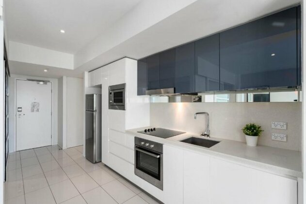 Private Luxury Apartments on Surfers Paradise Boulevard - Photo3