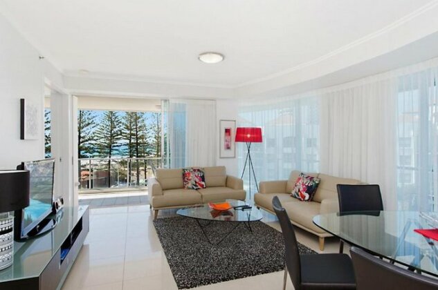 Reflections tower 2 Unit 401 - Beachfront views and in a great location