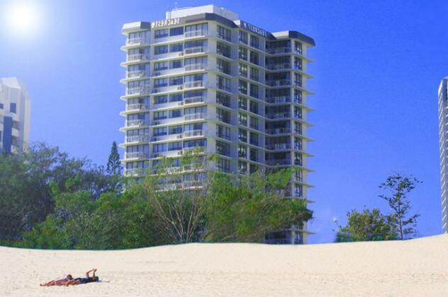Seacrest Beachfront Holiday Apartments - Photo2