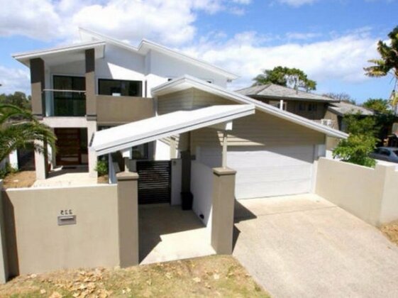 Summer House Holiday Home Surfers Paradise - Photo2