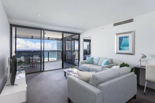 Surfers Paradise Central Luxury 2 Bedroom Seaview Spa Apartment - Sealuxe - Photo2