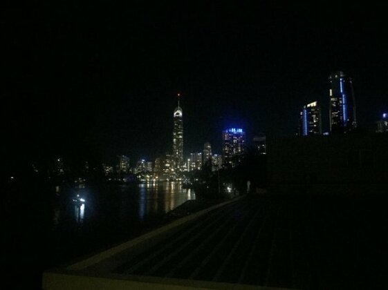 Surfers Paradise Sojourn