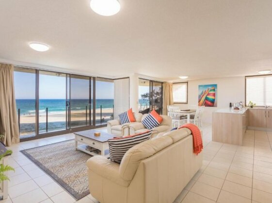 The Premiere Apartments - Photo4
