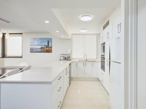 The Premiere Apartments - Photo5