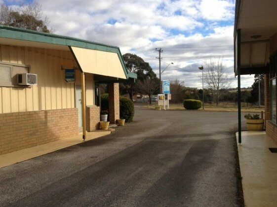 Governors Hill Motel - Photo4