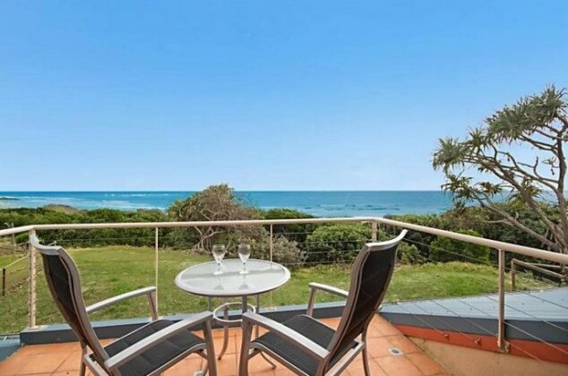 Absolute Beachfront at Hastings - Photo2