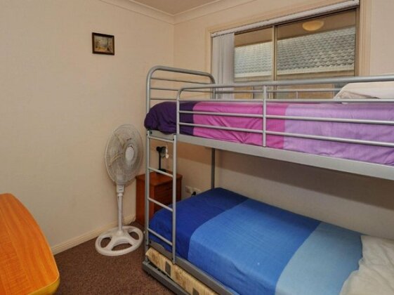 Modern 3 Bedroom Townhouse - Photo3