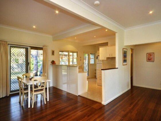 Pet Friendly - Summer Cottage - Photo3