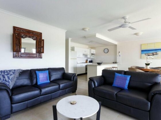 SeaChange Apartments - Photo4