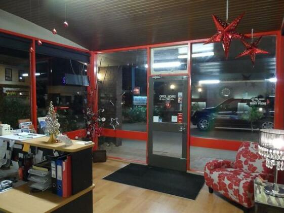 Bidgee Motor Inn - Photo4