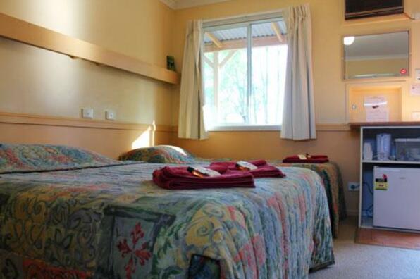 Lockyer Motel - Photo3