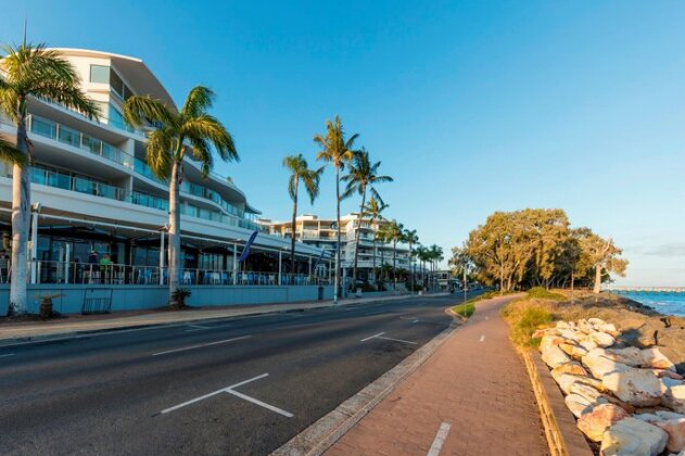 Oceans Resort And Spa Hervey Bay - Photo2