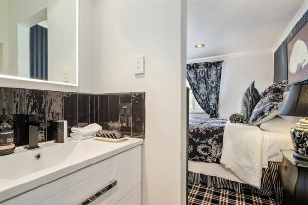 Battery Point Boutique Accommodation - Photo5