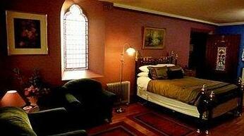 Pendragon Hall Bed & Breakfast Hobart - Photo5