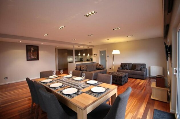 Sunny 3 Bedroom Apartment in Sandy Bay - Photo2