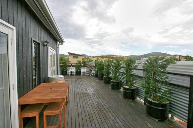 Oak & Barrel / 7 Twynam Street - Photo5