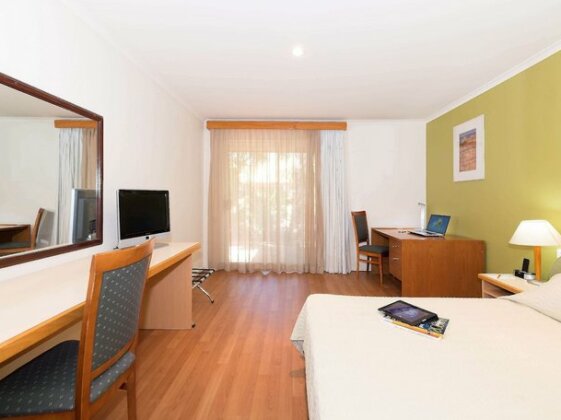 Ibis Styles Kununurra - Photo4