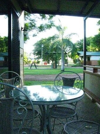 Ivanhoe Resort - Photo2