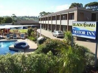 Black Swan Motor Inn