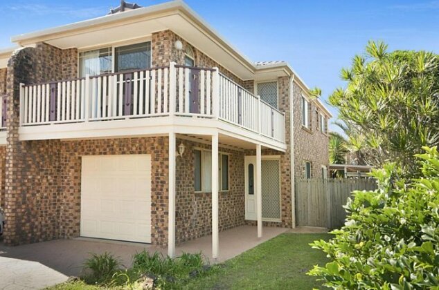 Castions - Lennox Head - Photo2