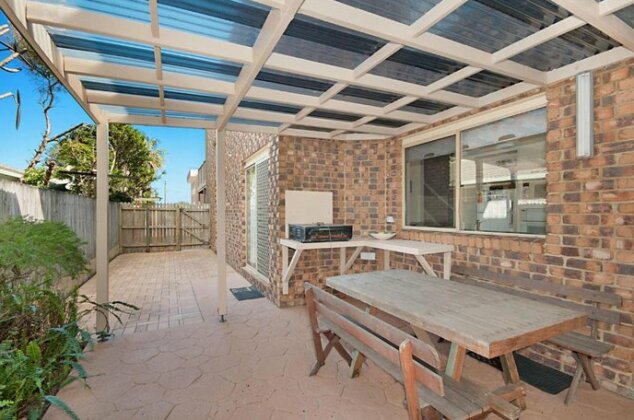 Castions - Lennox Head - Photo4