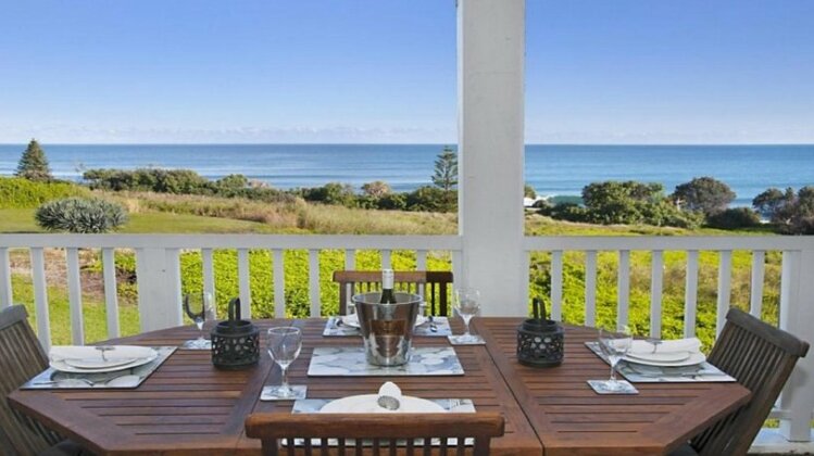 Quarterdeck 23 - WiFi - Photo2