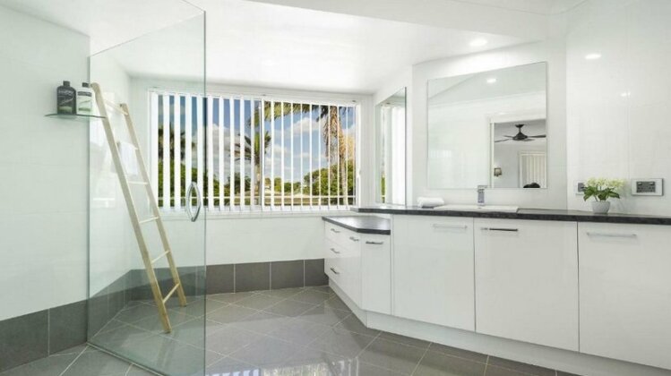 Serendipity - Large Family Home - Photo2