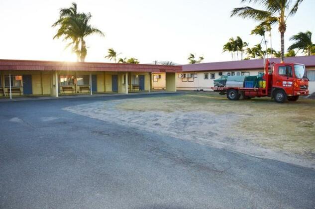 Tropic Coast Motel - Photo2