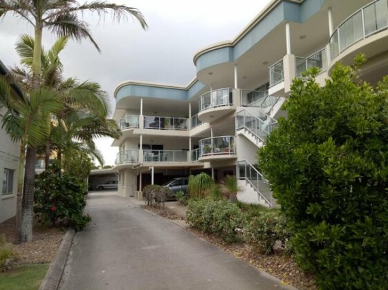 Cranbourne Court Unit 7