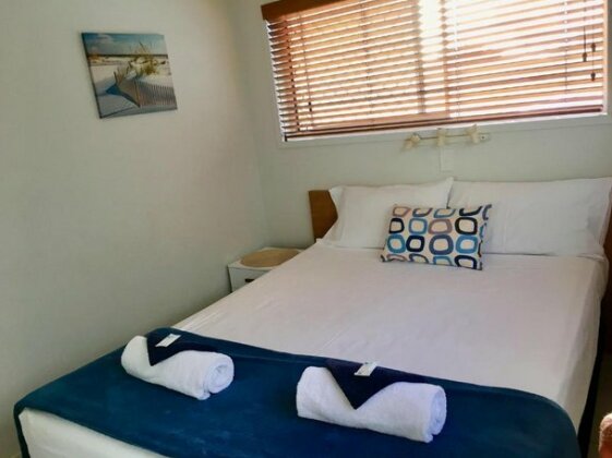 Cranbourne Court Unit 7 - Photo3
