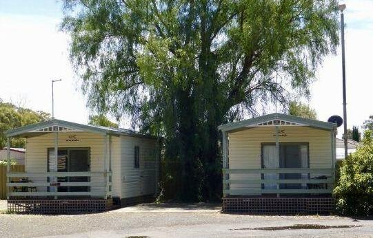 Golden Country Motel and Caravan Park - Photo4