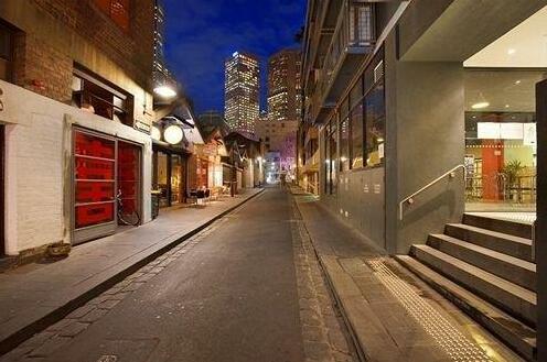 About Melbourne Apartments - Photo2