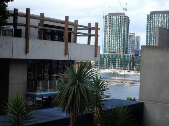 Apartments Melbourne Domain - New Quay Docklands