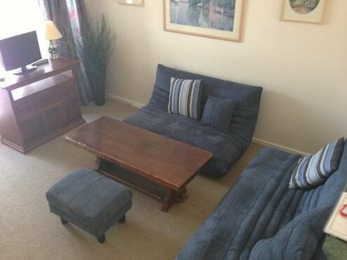Australian Home Away @ Box Hill 32 - Photo3