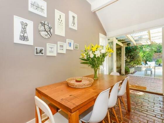 Boutique Stays - Clifton Park House in Clifton Hill - Photo3
